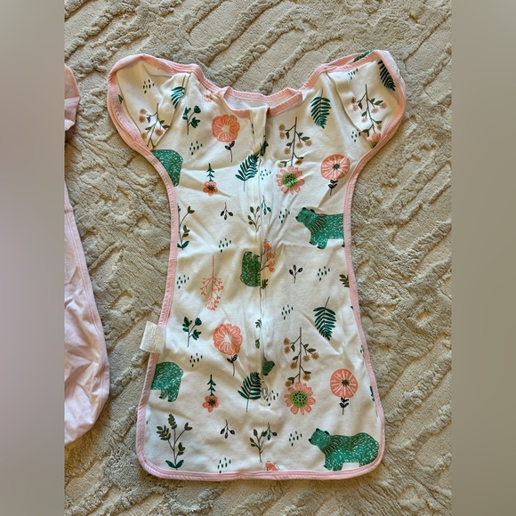 NESTED BEAN WEIGHTED SWADDLE Zen One + 2 other BRAND NEW swaddles - 3 total - Picture 5 of 6